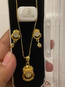 Gold-Plated Necklace &amp; Earring Set