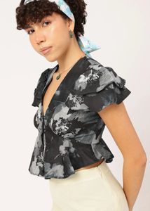 black crop top
