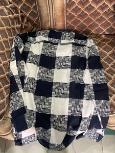 Abstract Print Button-Down Shirt