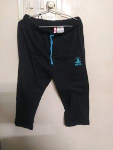 Black Capri Night Wear Knee Length
