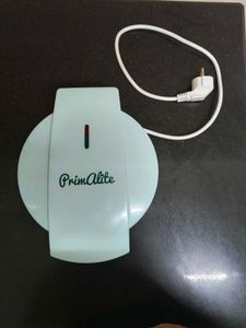 PrimaLite Belgian Waffle Maker