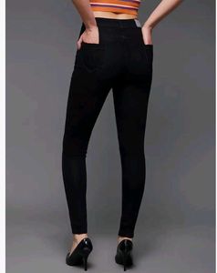 Women Skinny Fit High Rise Damige Jeans
