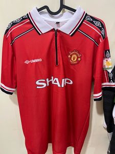 Beckham 1999 with Zip Man utd football jersey