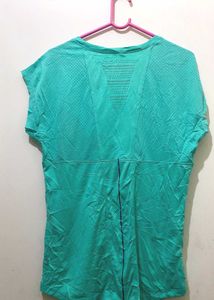 Aqua Gym/Athletic T-Shirt stretchy 34-38