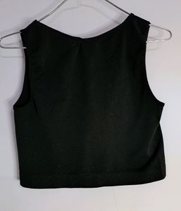 Black Cropped Top