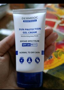 Dermdoc 2% Salicylic Acid Mini Face Wash And Sun Protection Gel Cream