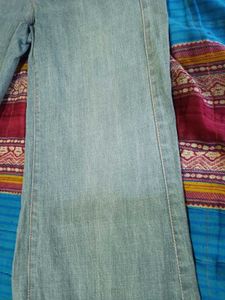 Elegant Ethnic Juttis