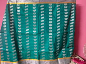 Gold And Silver Zari Woven Silk Saree