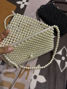 Pearls Bags White And Black
