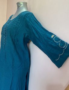 Elegant Teal Embroidered Kurta