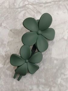 Green Floral Hair Clip