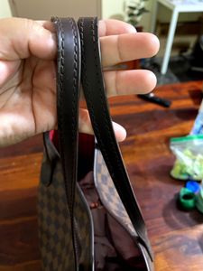 🔻price Drop Louis Vuitton Handbag 👜