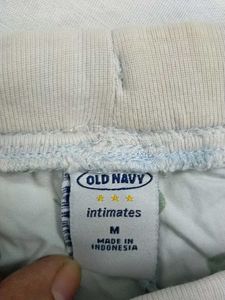 Clover Print Capri Pants