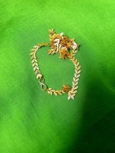 Gold Tone Chevron Chain Necklace