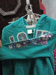 Cute Green &#39;LOVE&#39; Hoodie