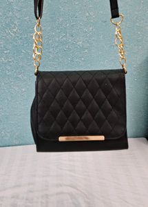 WOMEN SLING BAG