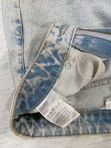 Light Wash Mom Jeans