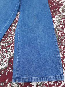 state wild leg jeans Only Rs250
