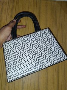 Stylish Geometric Handbag