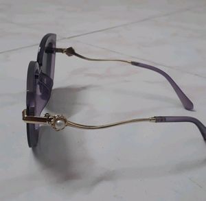NEW🔥BRANDED AISLIN UV PROTECTED SUNGLASSES 🕶️🔥