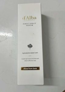 100% new trending korean d'Alba spray serum