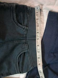 black Denim Jeggings with Sweatshirt