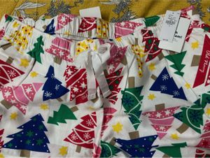 Old Navy Flannel Christmas Tree Print Nightset