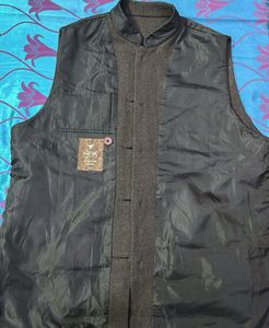 Men Warm Vest (For Winters)