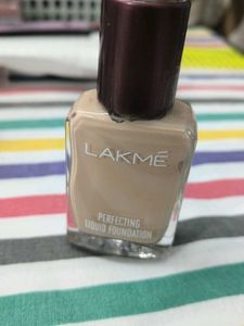 Lakme Perfecting Liquid Foundation