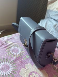 Sling Bag