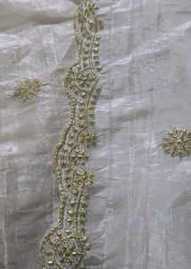 Elegant White &amp; Gold Embellished Kurta