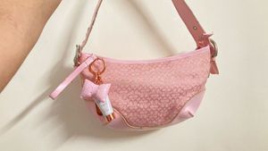 coach pink hobo bag