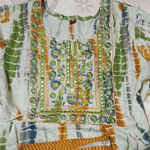 Mulmul Corron Elegant Kurta Set