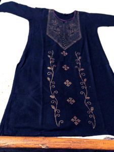 Black Kurti Stoll And Saree