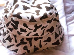 Trendy Cow Print Bucket Hat—perfect For Sunny Days