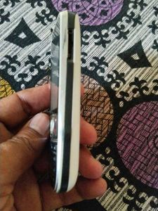 Nokia 2700 Keyped Mobil