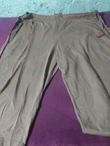 Total London Men's Capri Sweatpants