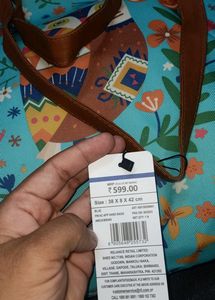 New Avaasa Shoulder Bag