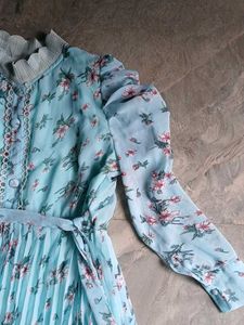 Pretty Designed Full Neck Korean Gown