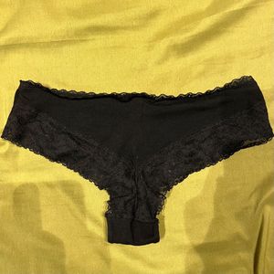 H&amp;M Lace Thongs (2-Pack)