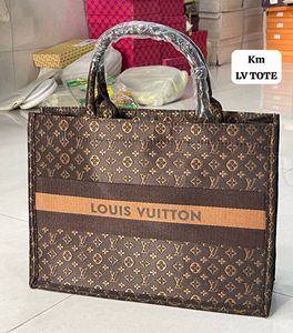 LV Bag/Tote Bag- Offer Price
