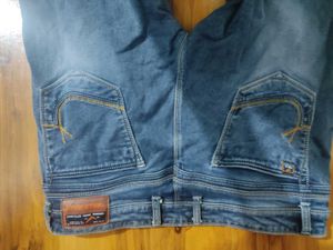 Twills Denim Jeans | Size 34
