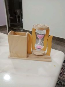 Sand timer stand for stationary