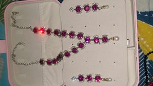 Necklace Set