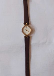 Titan Quartz 18 K Gold Plated