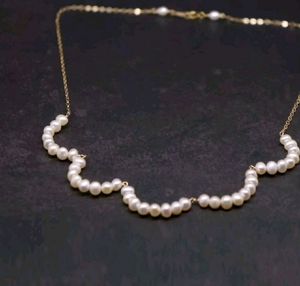 Dainty Pearl Necklace
