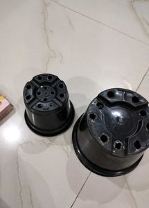 Black Plastic Planter Pots (Set of 2)