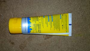 La Shield Mineral Sunscreen Spf 50