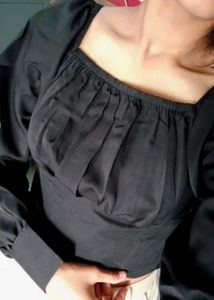 Black Crop Top