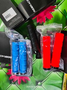 CYCLE GRIPS (RIDERACE)